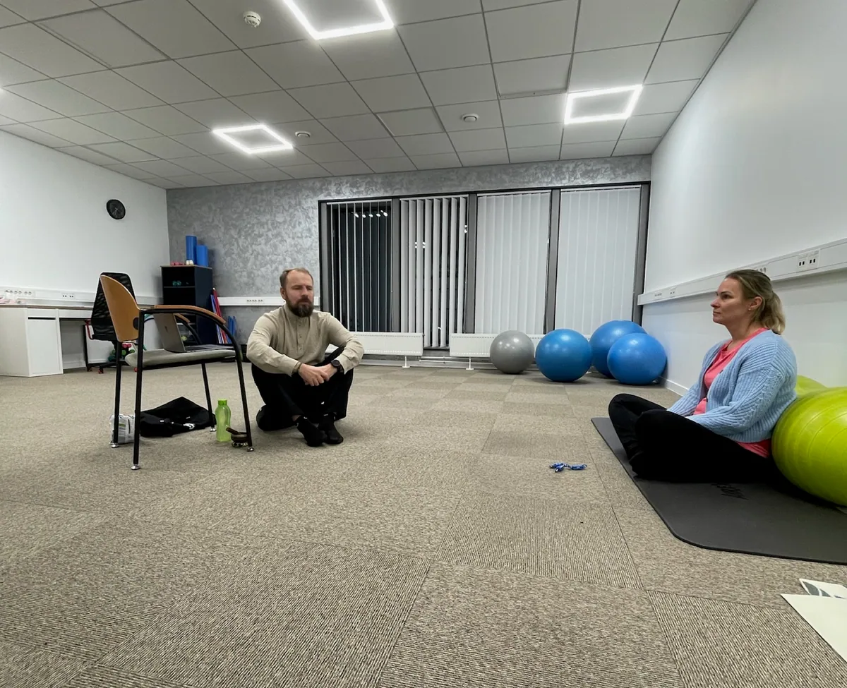 Juhendatud meditatsioonipraktika kohtumisel Jõhvis
